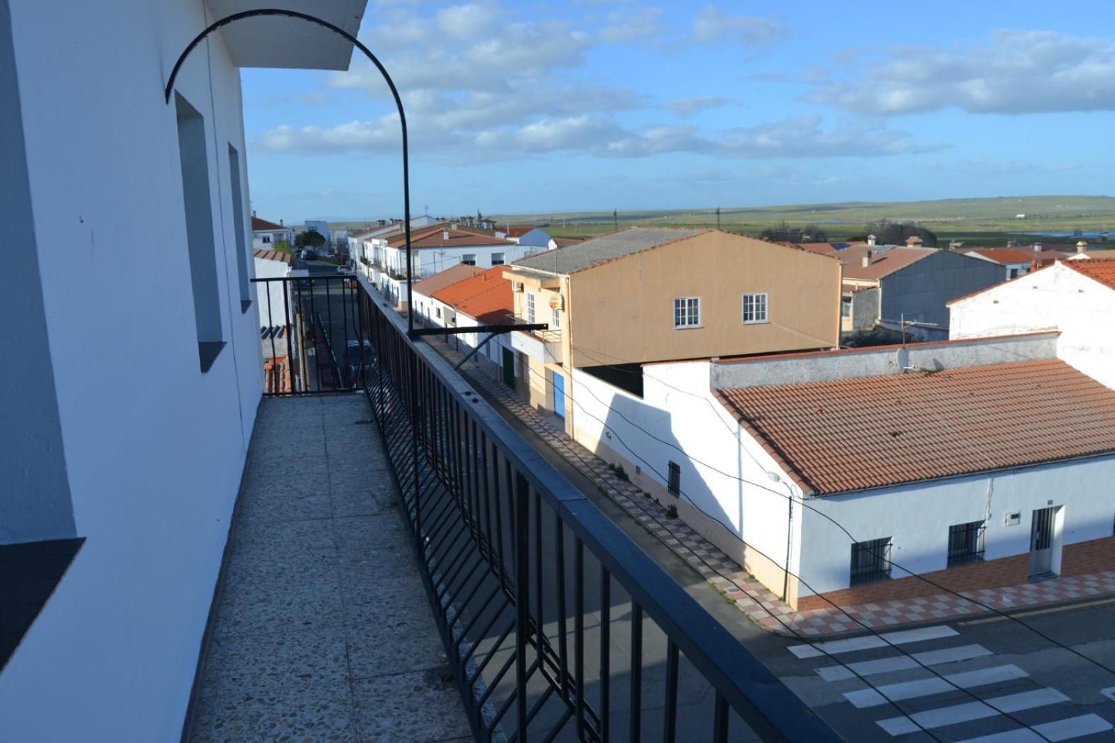 Apartamento Las Fuentes Sierra de Fuentes Luaran gambar